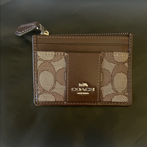 Coach Signature Brown Card Case - Picture 1 of 2